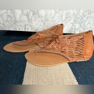 NWOT Ecote (Urban Outfitters) Woven Leather Ankle Wrap Flat Sandals. Brown. Sz 9